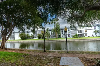 8360 Sands Point Blvd #G306, Tamarac: photo 1 of 15