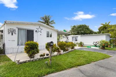 2961 SW 52nd Ter, Davie: photo 1 of 47