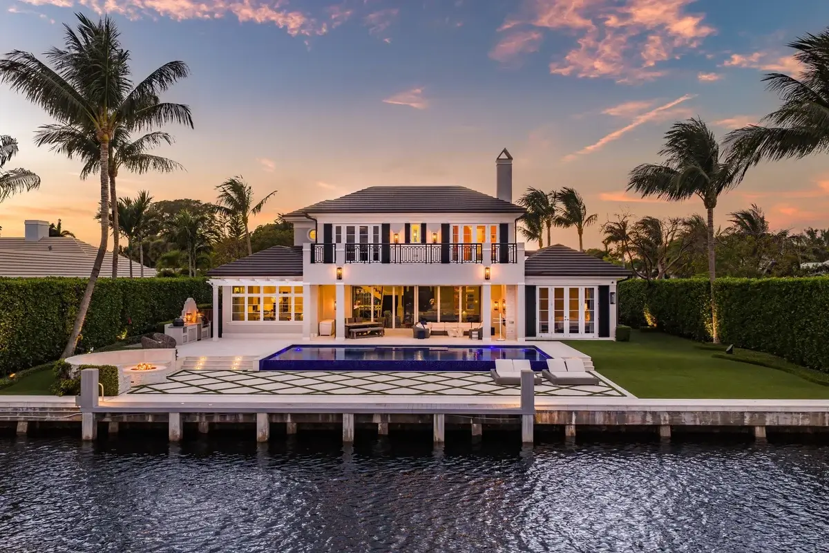 2530 Avenue Au Soleil, Gulf Stream: photo 1 of 54