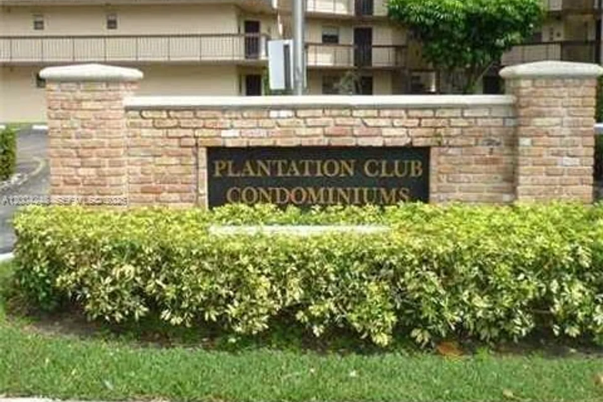 6555 W Broward Blvd #111, Plantation: photo 1 of 14