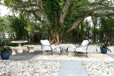 1211 NE 15th Ave #1-2, Fort Lauderdale: photo 1 of 13