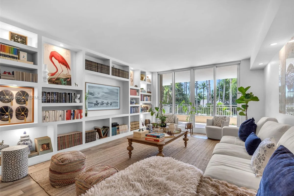 791 Crandon Blvd #302, Key Biscayne: photo 1 of 50