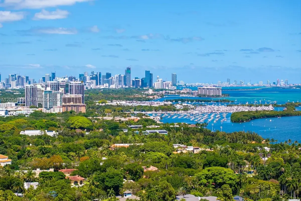 3584 Saint Gaudens Rd, Miami: photo 1 of 34