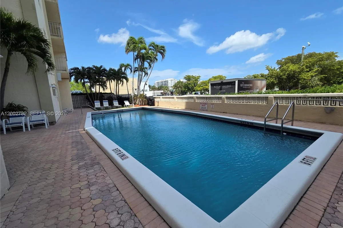 900 NE 18th Ave #1103, Fort Lauderdale: photo 1 of 27