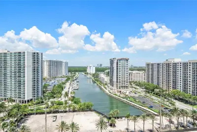 15811 Collins Ave #1205, Sunny Isles Beach: photo 1 of 56