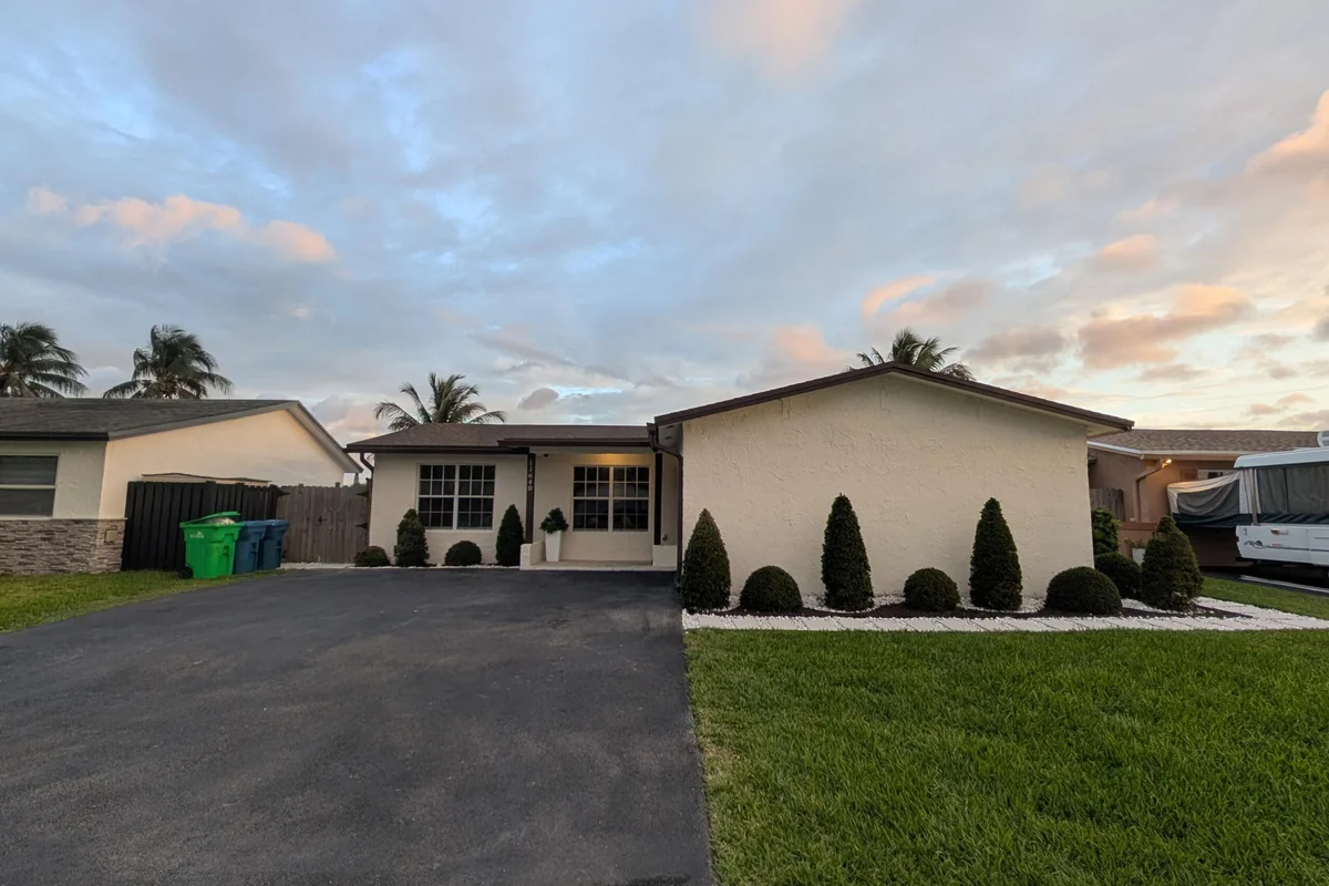 11640 NW 32nd Manor, Sunrise: photo 1 of 35