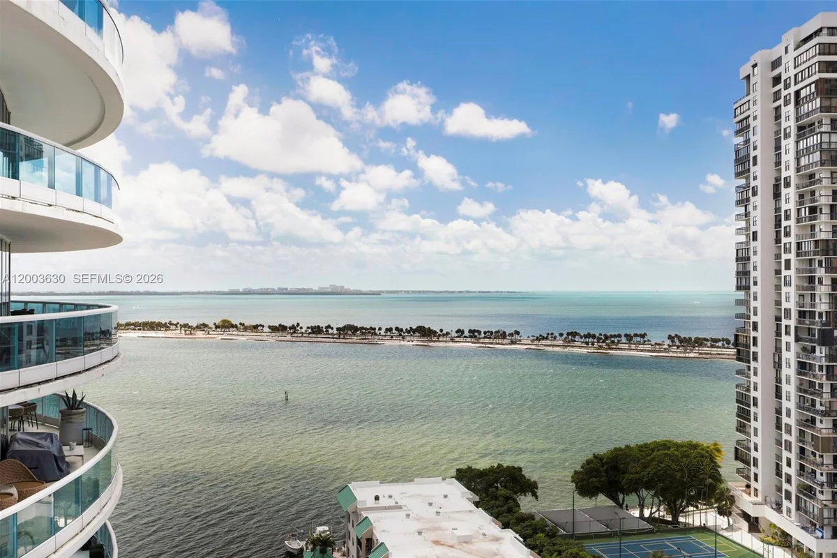 2127 Brickell Ave #1805, Miami: photo 1 of 41