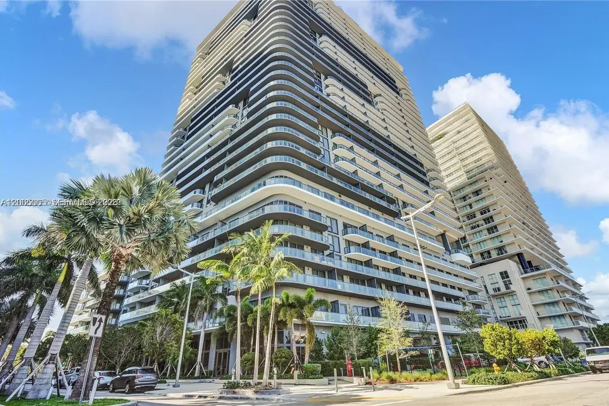 121 NE 34 St #2215, Miami: photo 1 of 19