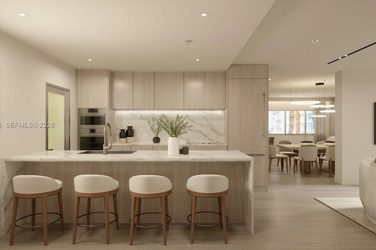 250 Collins Ave #201, Miami Beach: photo 1 of 39