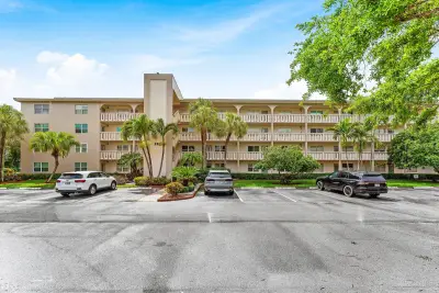 3301 Aruba Way #C1, Coconut Creek: photo 1 of 43