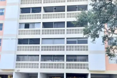 3301 Spanish Moss Ter #510, Lauderhill: photo 1 of 14