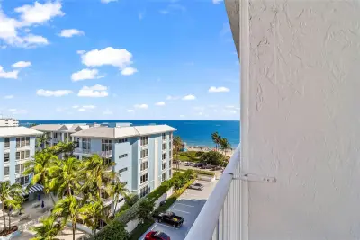 800 SE 20th Ave #809, Deerfield Beach: photo 1 of 42
