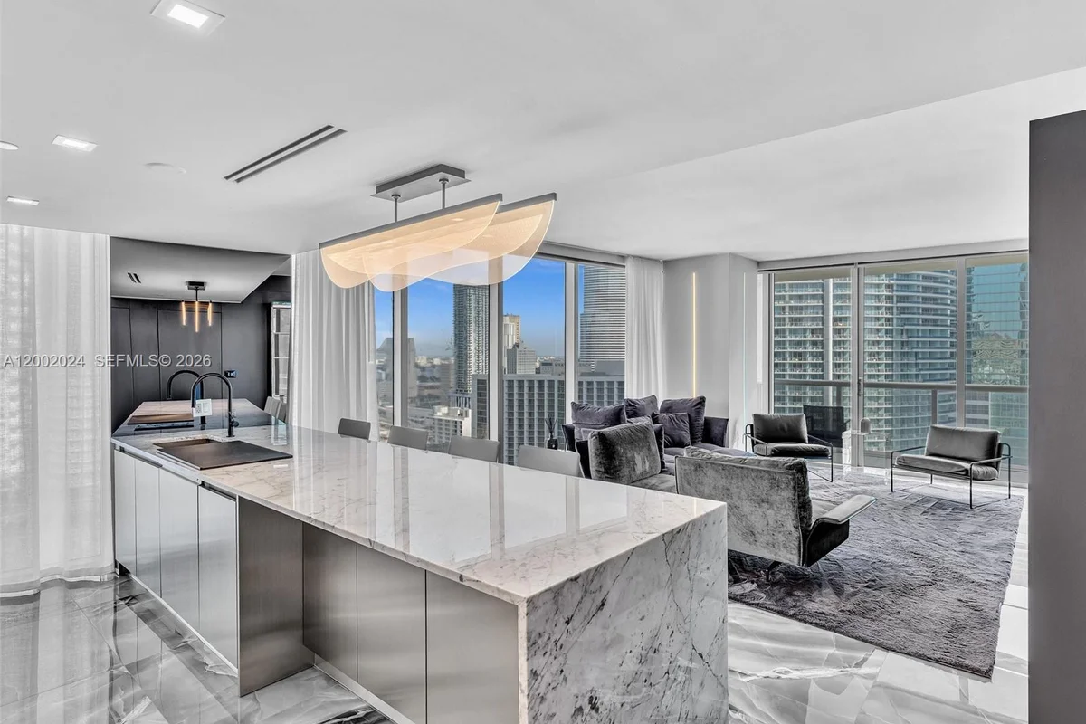 475 Brickell Ave #2715, Miami: photo 1 of 56