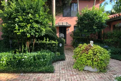 226 Chilean Ave #4, Palm Beach: photo 1 of 19