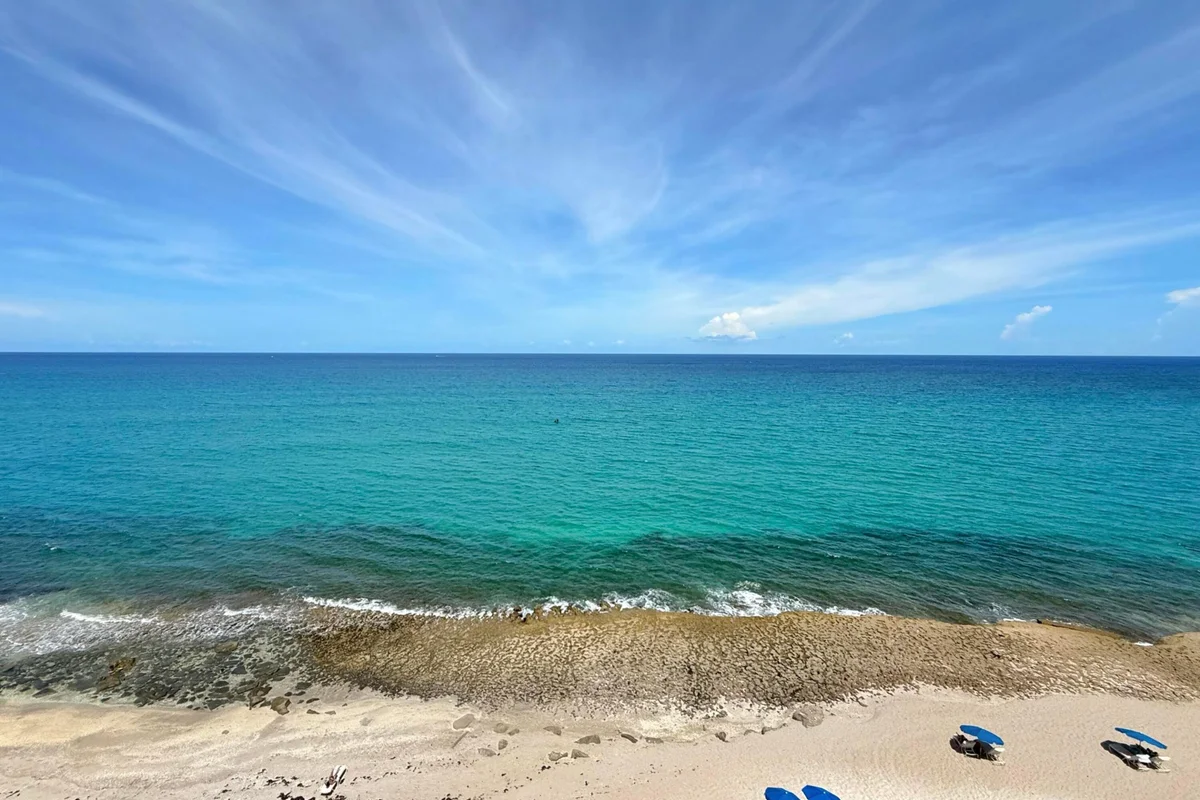 4200 N Ocean Dr #1-902, Riviera Beach: photo 1 of 26