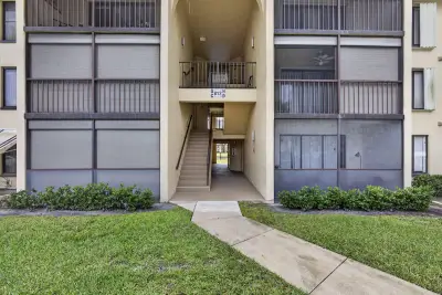 812 Sky Pine Way #G1, West Palm Beach: photo 1 of 54