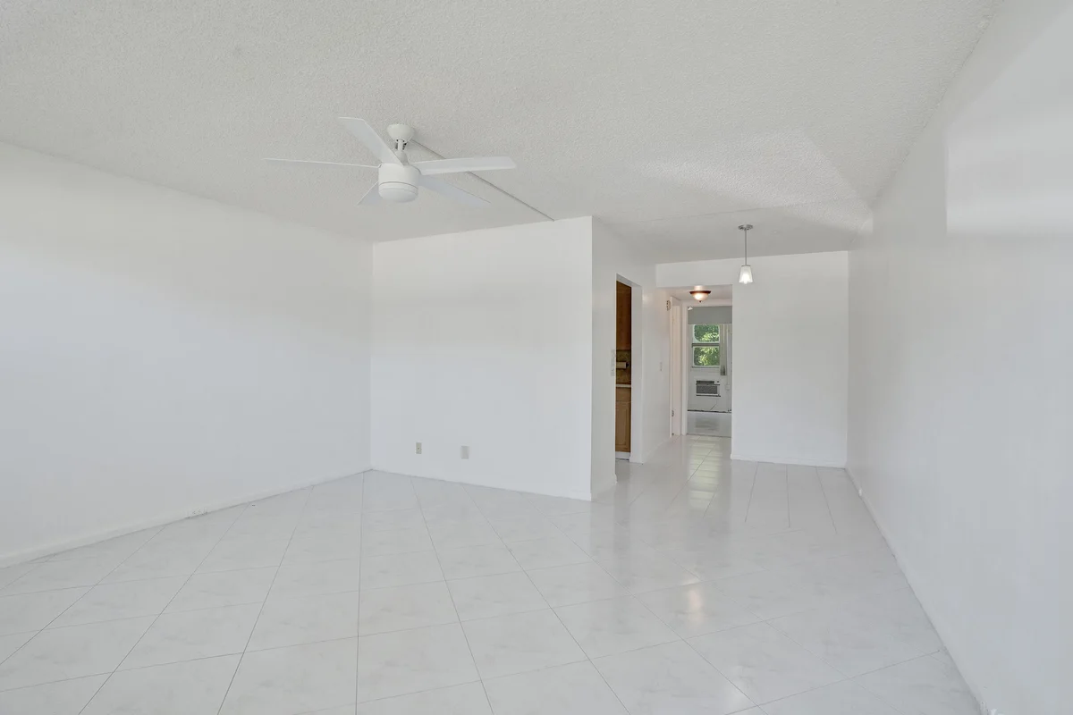 392 Durham Cir #M, Deerfield Beach: photo 1 of 17
