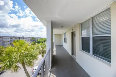 2999 NW 48th Ave #448, Lauderdale Lakes: photo 1 of 47
