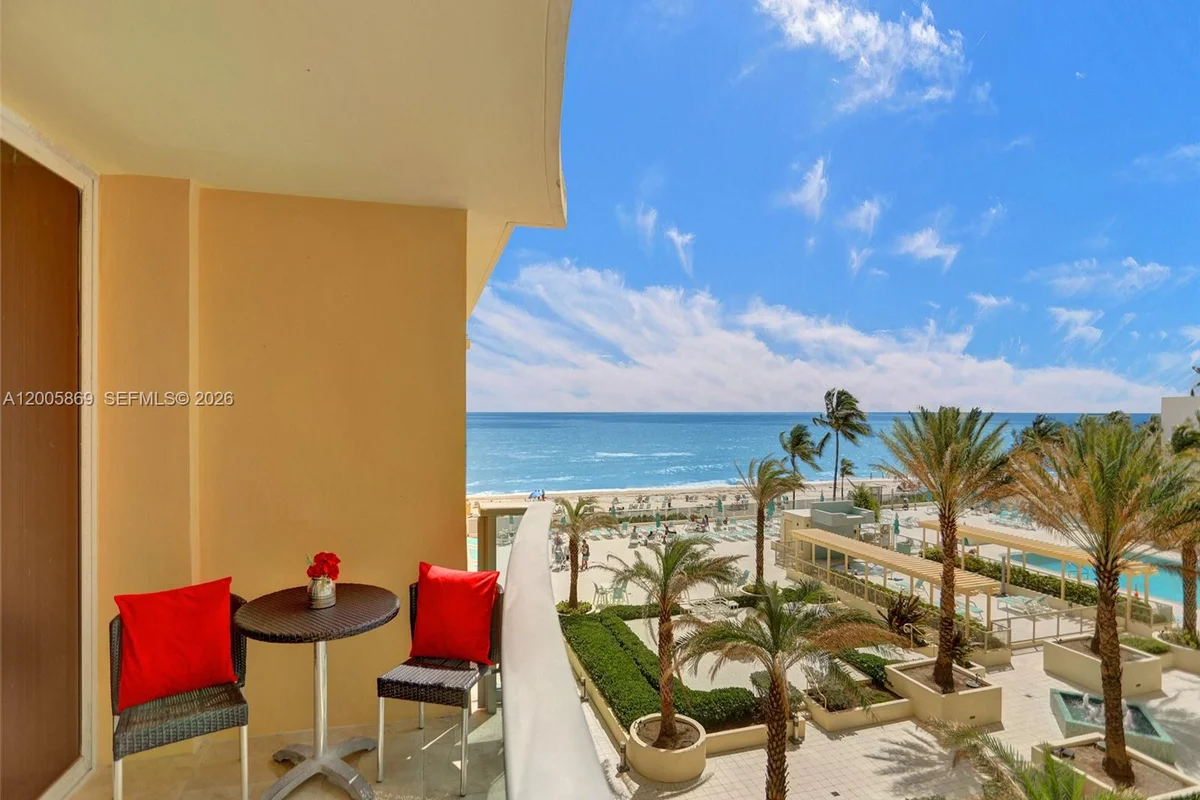 2501 S Ocean Dr #415, Hollywood: photo 1 of 63