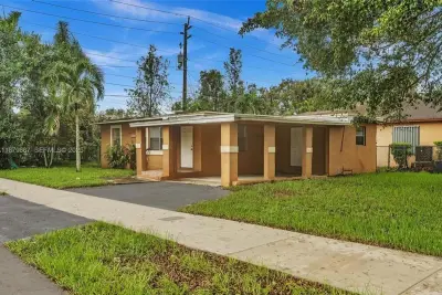 2800 NW 6th Ct, Fort Lauderdale: photo 1 of 1