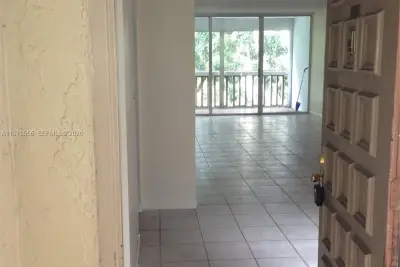 7031 Environ Blvd #221, Lauderhill: photo 1 of 19