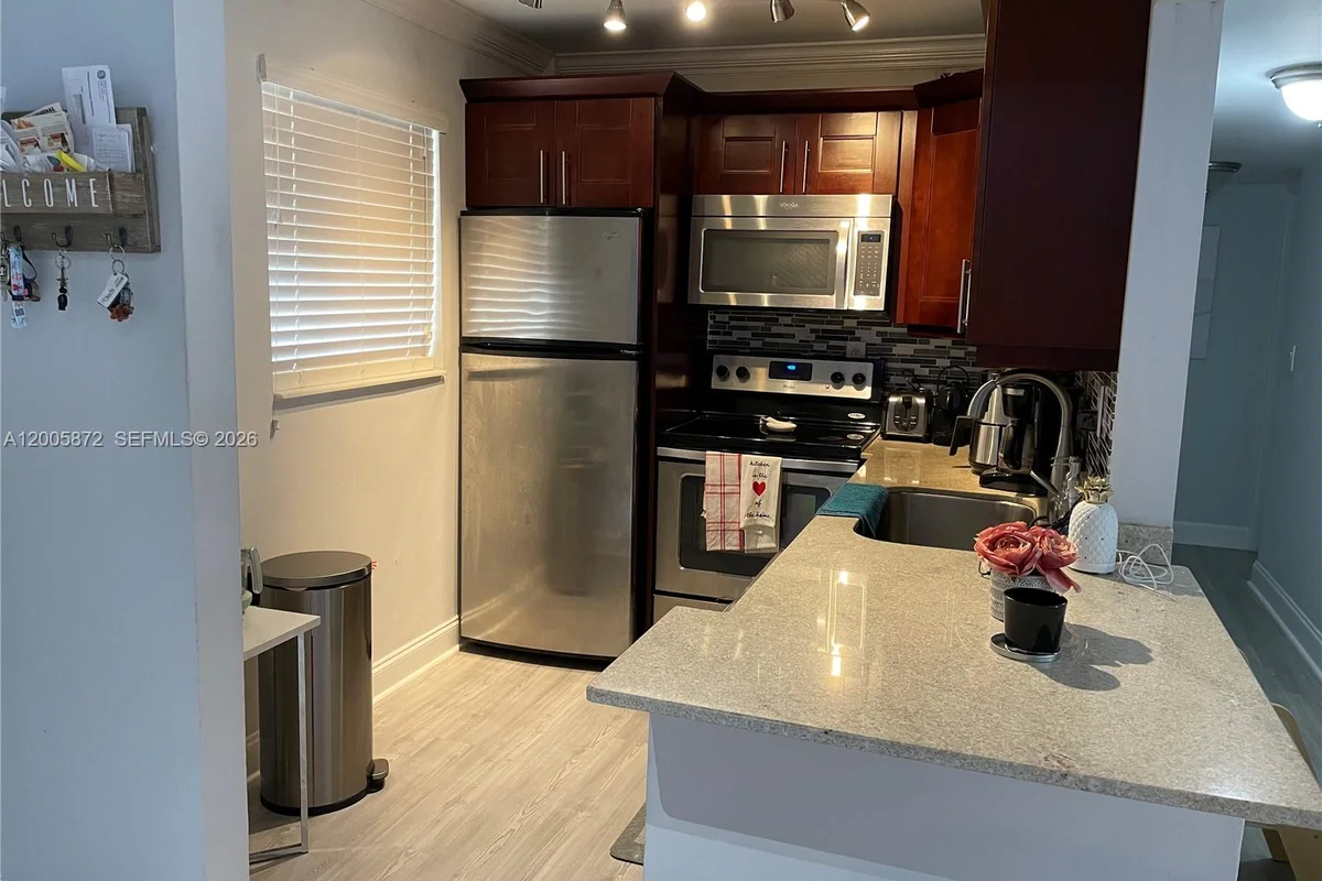 8500 SW 109th Ave #6-229, Miami: photo 1 of 25