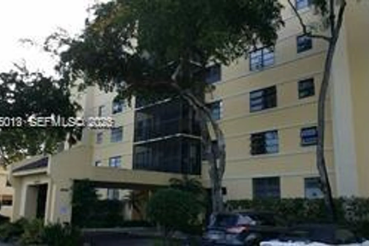 20840 San Simeon Way #209, Miami: photo 1 of 43