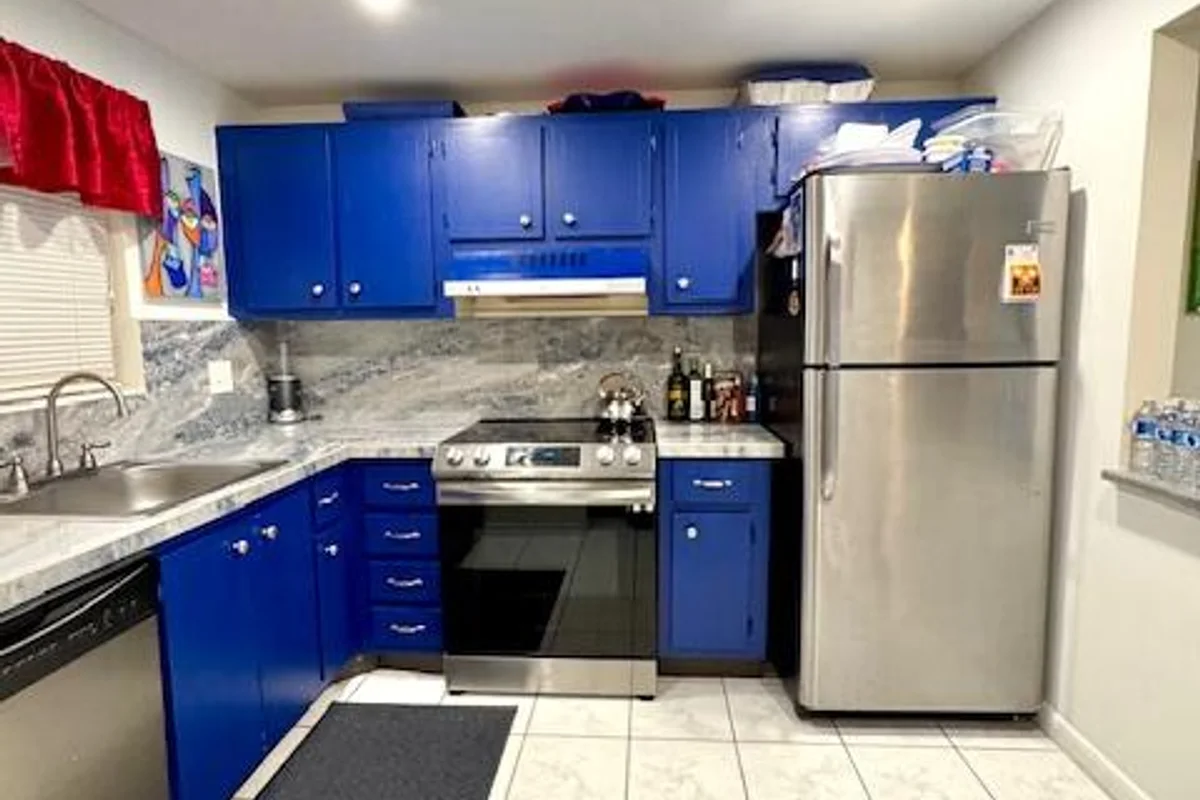 610 Tennis Club Dr #105, Fort Lauderdale: photo 1 of 7
