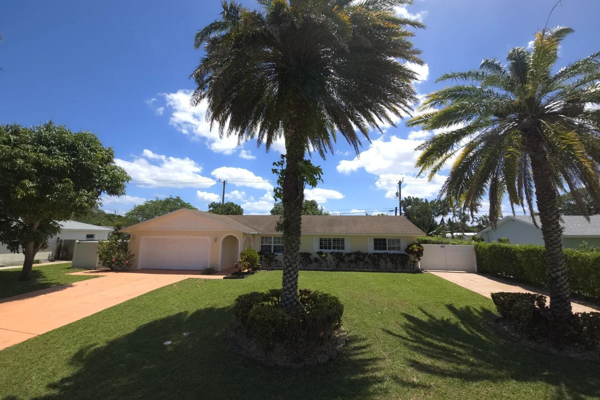 4554 Franwood Dr, Delray Beach: photo 1 of 21