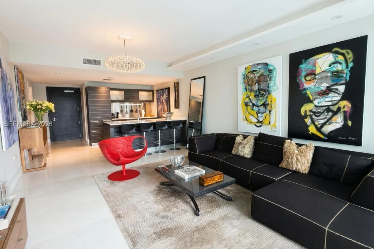 200 Biscayne Blvd Way #4310, Miami: photo 1 of 20
