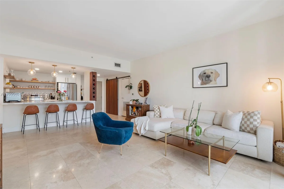 2650 SW 37th Ave #406, Miami: photo 1 of 30