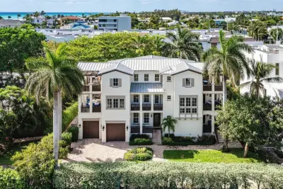 1108 Coconut Row, Delray Beach: photo 1 of 31