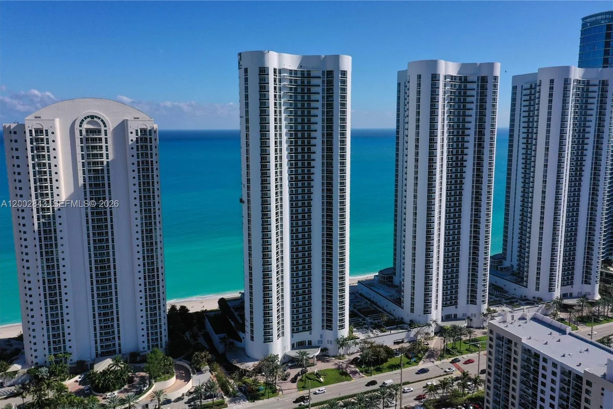 16001 Collins Ave #1406, Sunny Isles Beach: photo 1 of 22