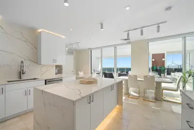1830 S Ocean Dr #5103, Hallandale Beach: photo 1 of 48