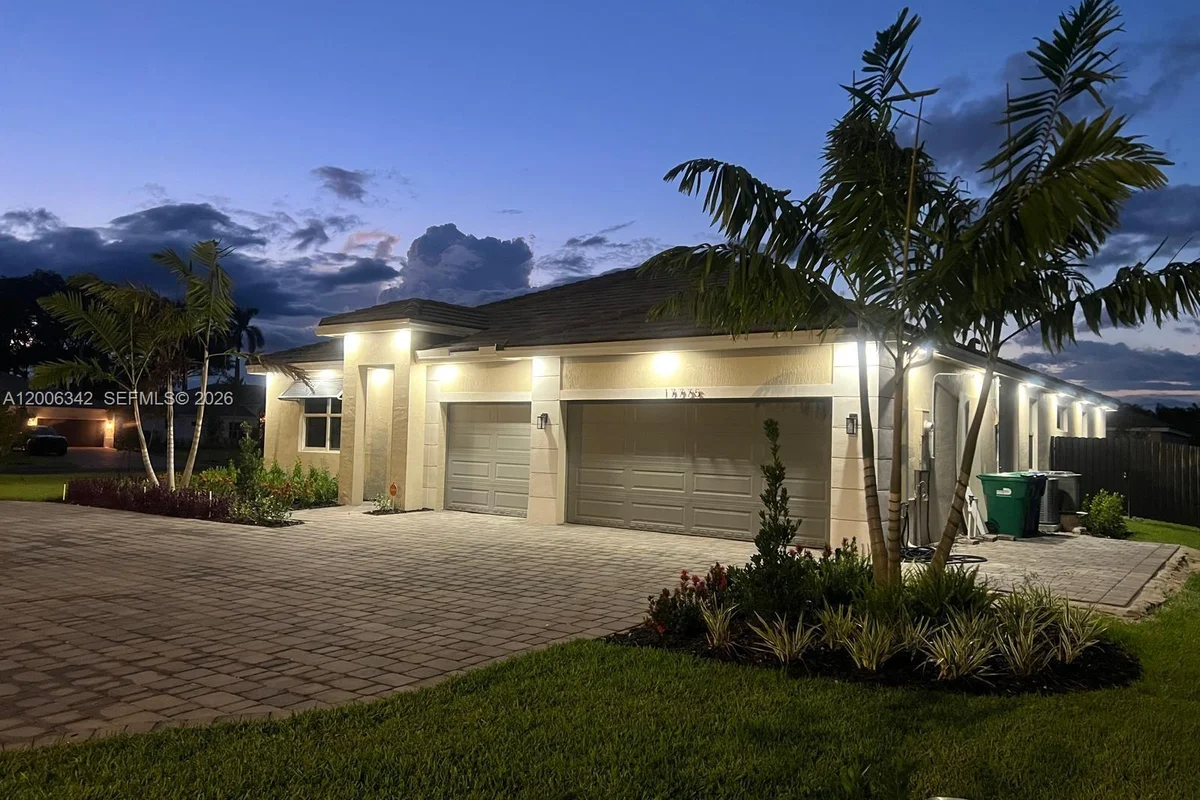 17775 SW 296th St, Homestead: photo 1 of 4