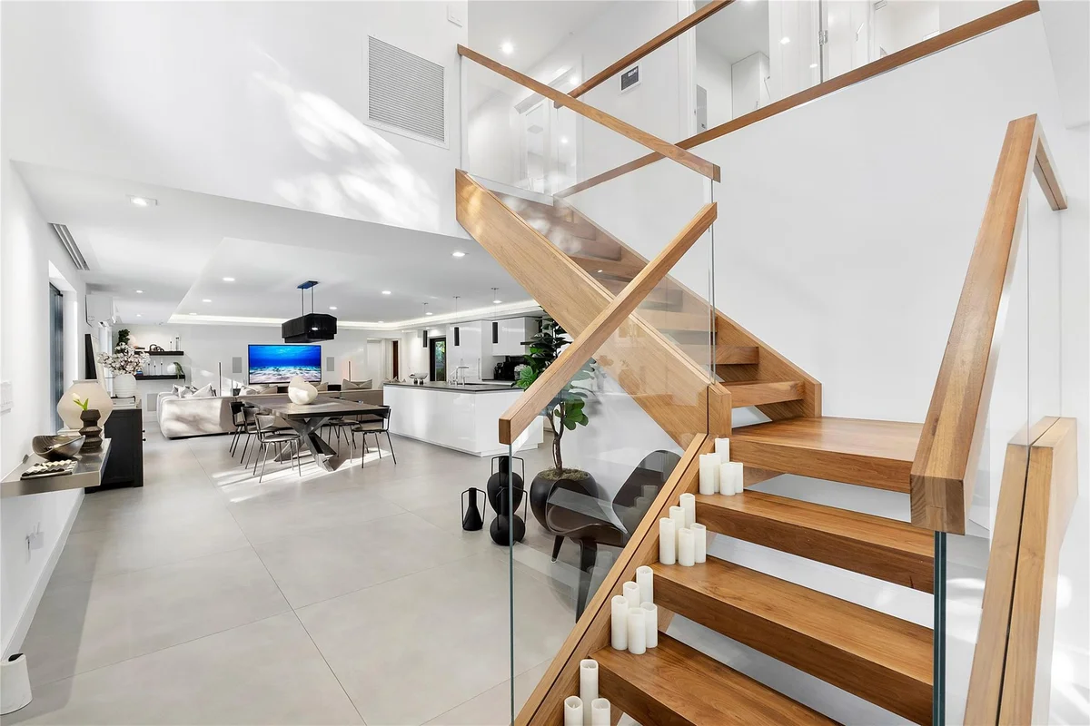 500 NE 14th Ave, Fort Lauderdale: photo 1 of 62