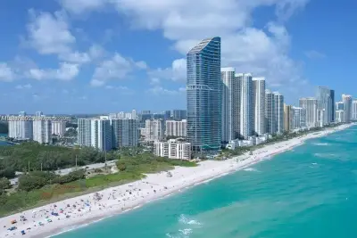 100 Bayview Dr #216, Sunny Isles Beach: photo 1 of 28