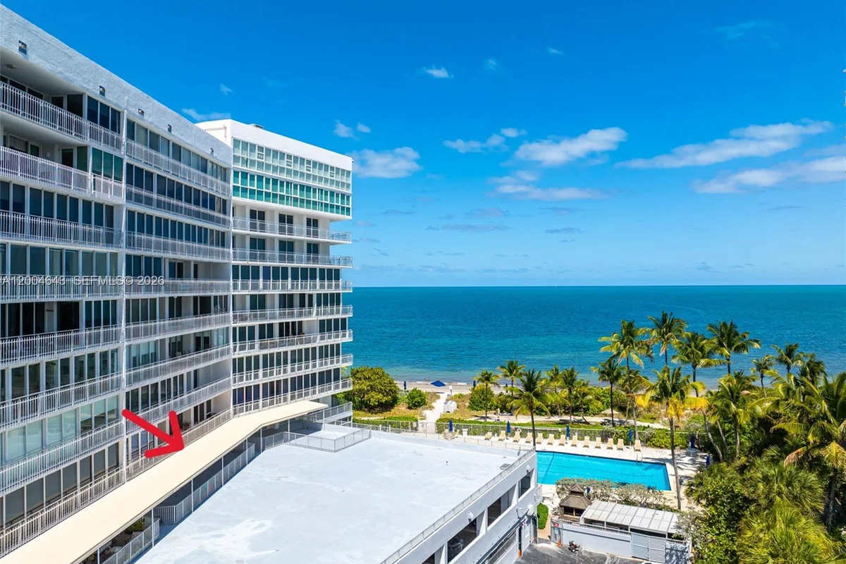600 Grapetree Dr #3BS, Key Biscayne: photo 1 of 97