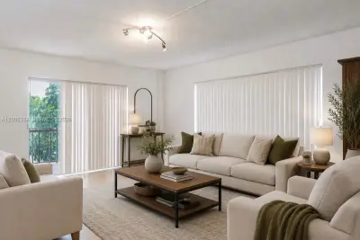 4174 Inverrary Dr #202, Lauderhill: photo 1 of 12