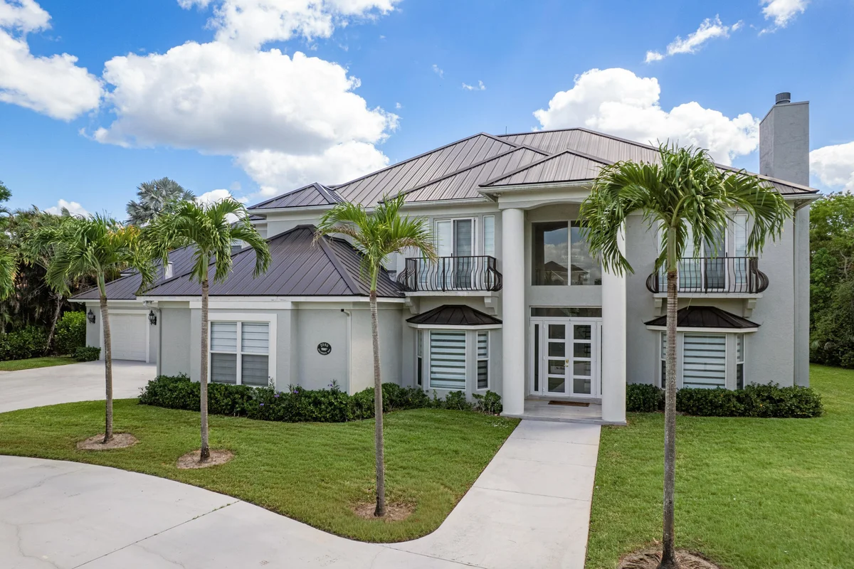 2090 Windsock Way, Wellington: photo 1 of 50