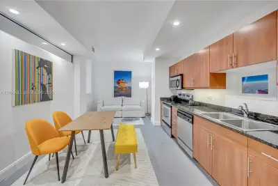 111 E Flagler St #506, Miami: photo 1 of 19