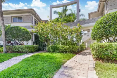 1142 99th St #24, Bay Harbor Islands: photo 1 of 15