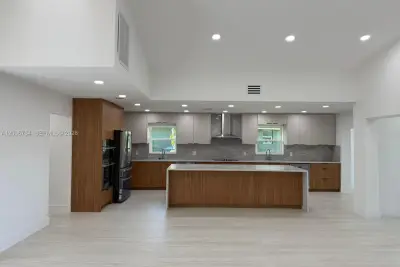 7917 Chula Vista Crescent, Boca Raton: photo 1 of 28