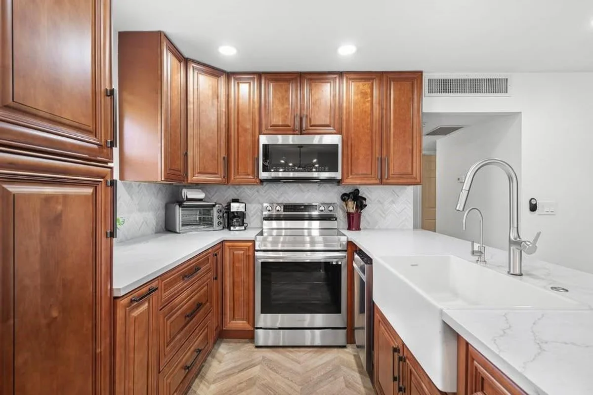 156 Seville, Delray Beach: photo 1 of 19