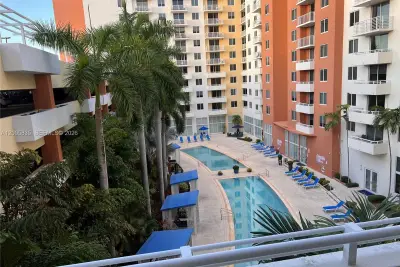 18800 NE 29th Ave #419, Aventura: photo 1 of 30