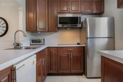 3506 NW 49th Ave #511, Lauderdale Lakes: photo 1 of 25