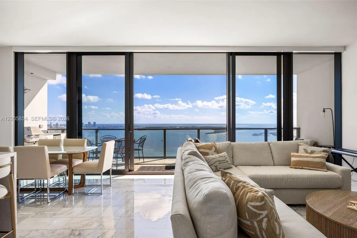1451 Brickell Ave #4002, Miami: photo 1 of 24