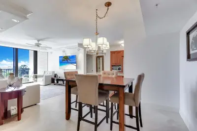 651 Okeechobee Blvd #509, West Palm Beach: photo 1 of 12