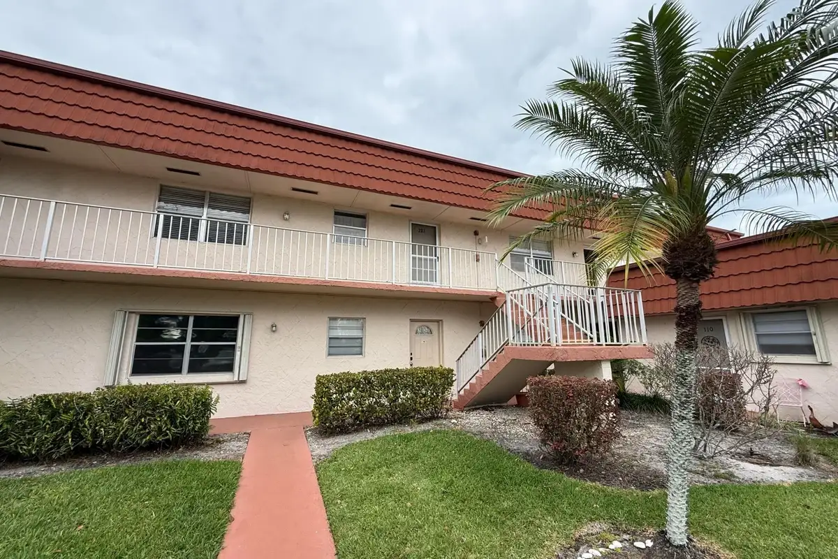12009 Poinciana Blvd #207, Royal Palm Beach: photo 1 of 29
