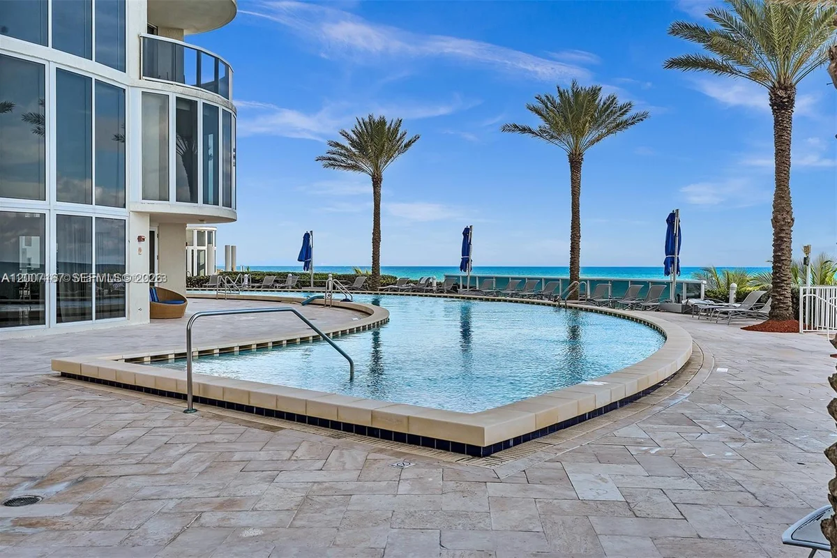 17201 Collins Ave #2305, Sunny Isles Beach: photo 1 of 41